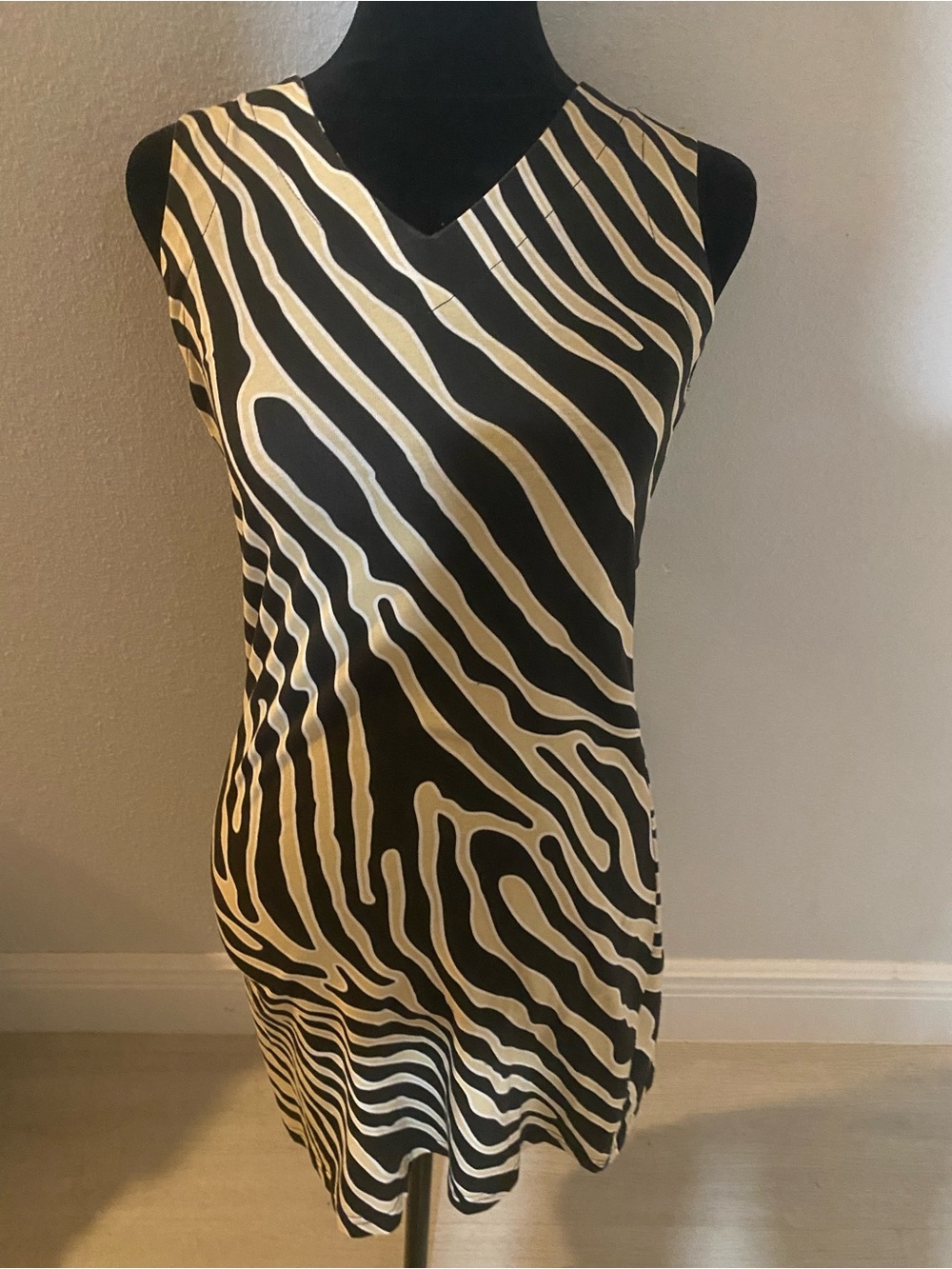 AnaClare V-Neck Black and Cream Zebra-Print Sleeveless Camisole